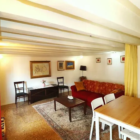Al Mezzanino, Palazzo Torniello Apartamento *