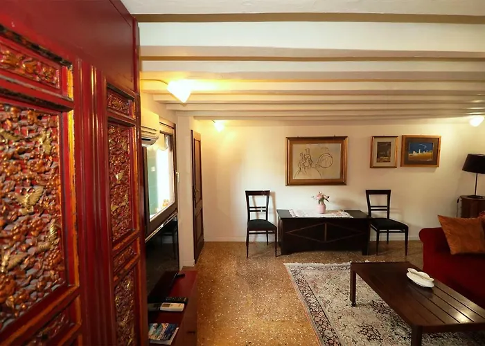 Apartment Al Mezzanino, Palazzo Torniello *